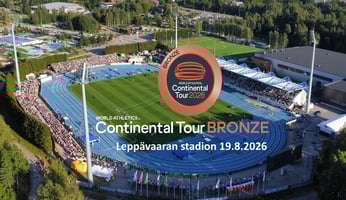 Ilmakuva Leppävaaran stadionista yleisurheilukilpailun aikana Espoossa
